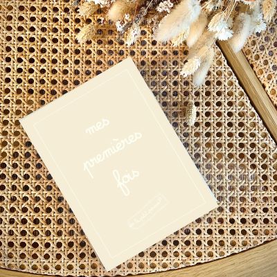 cadeau naissance jeunes parents classeur premières fois de bébé
