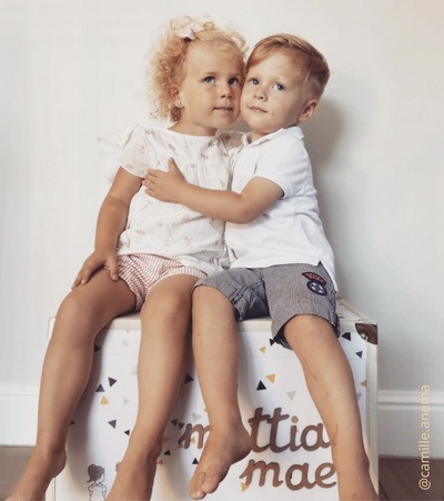 la bébéothèque, un cadeau personnalisé pour jumeaux
